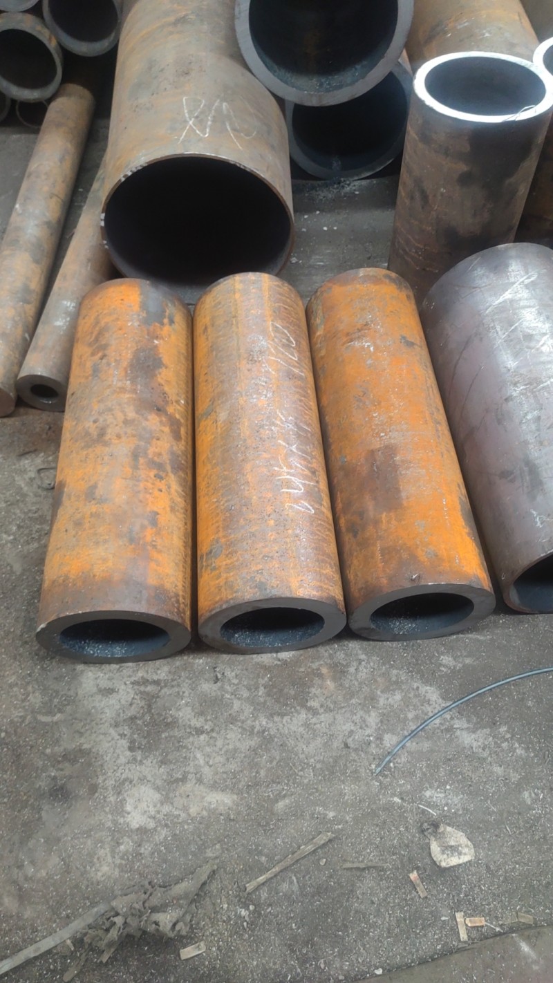 开江开江开江20CrMo无缝钢管切割